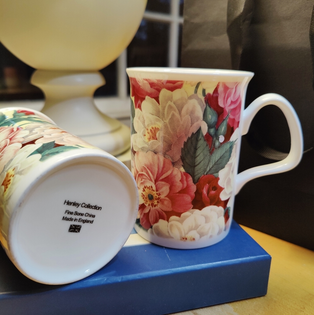 Two Henley Collection Fine Bone China Lancaster style Rose Mugs Made In England